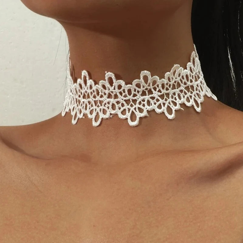Women’s Gothic Lace Choker with Pearl Tassel Pendant – Vintage Boho Jewelry