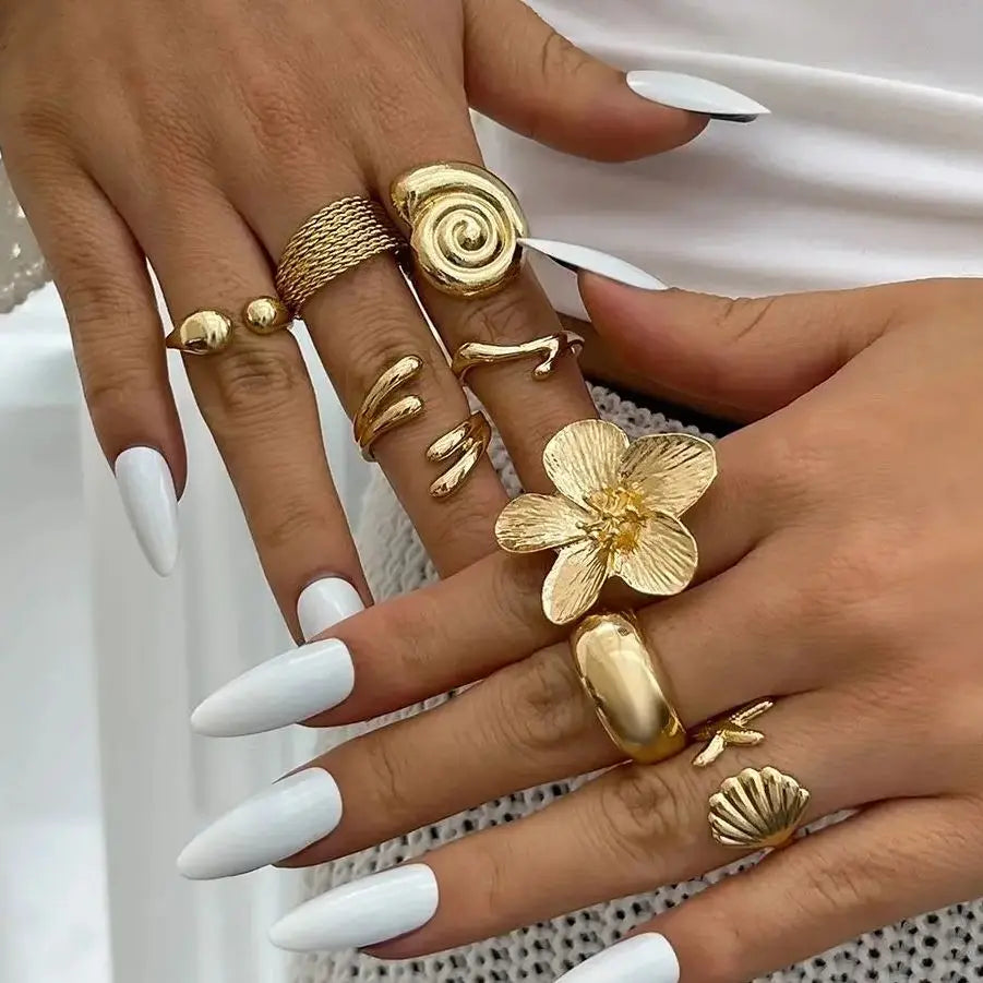 8-Piece Vintage Floral & Teardrop Ring Set for Women