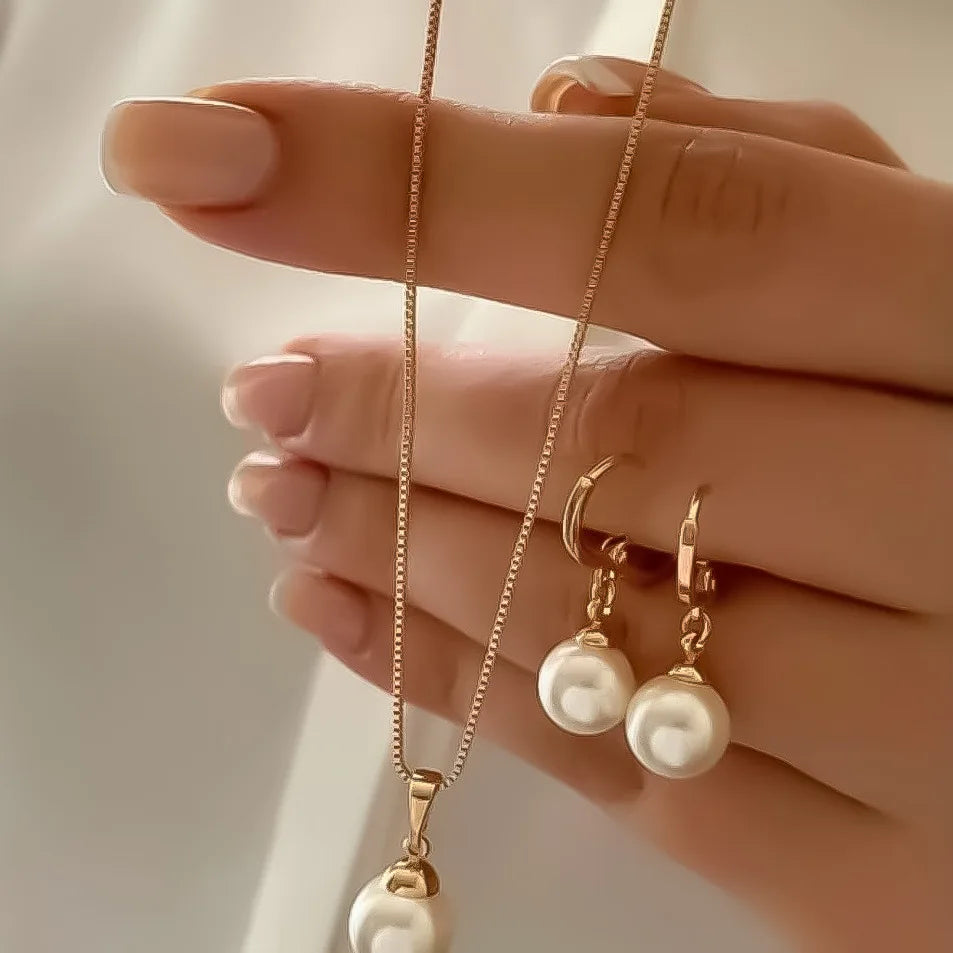 Elegant Pearl Heart Jewelry Set – Necklace & Earrings for Women