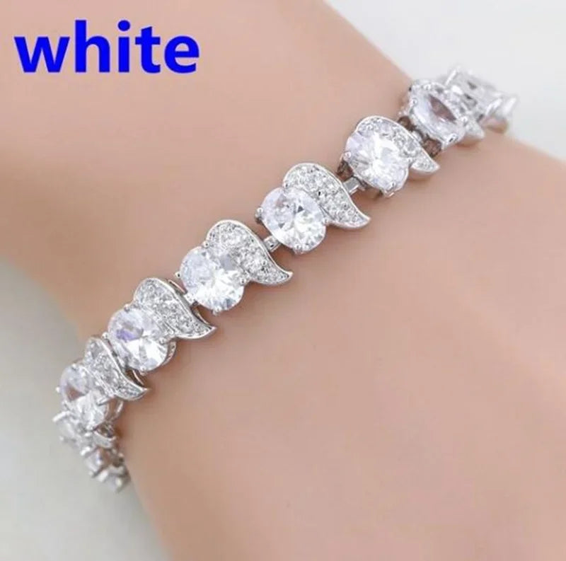 Women’s Green & Clear Cubic Zirconia Strand Bracelet – Elegant Sparkling Jewelry Gift