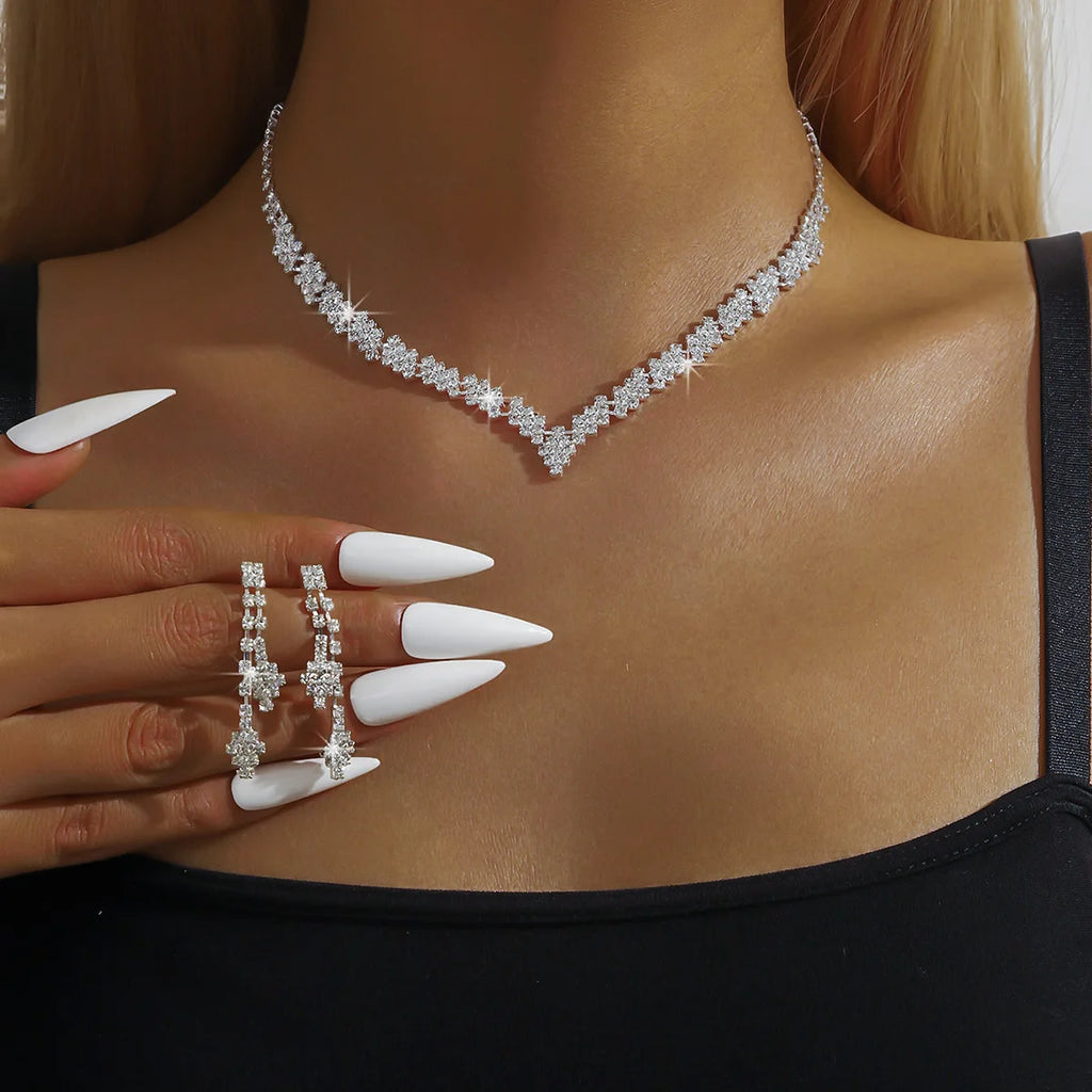 Women’s Silver-Plated Rhinestone Tassel Necklace & Earrings Set – Elegant Bridal Wedding Jewelry