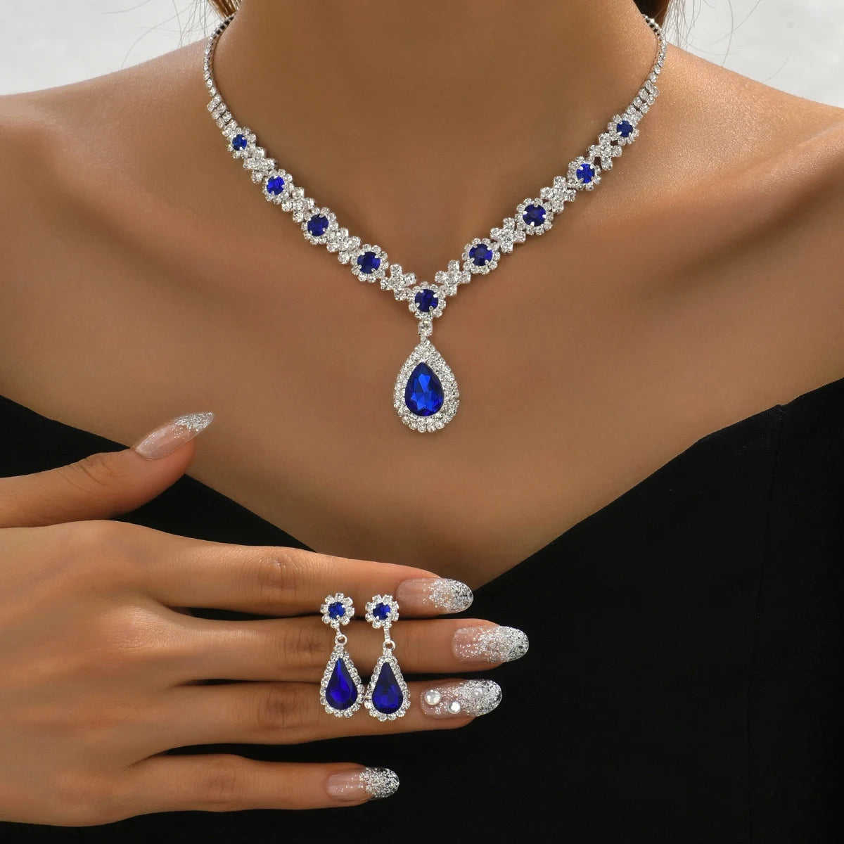 3-Piece Women’s Crystal Water Drop Necklace & Earrings Set – Bridal Wedding and Evening Jewelry