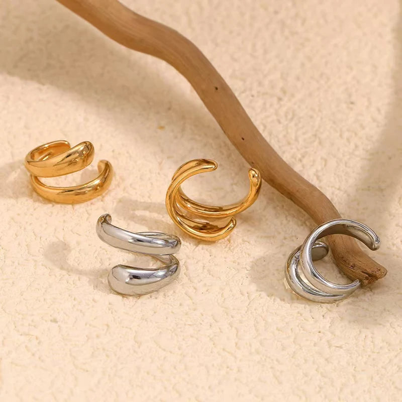 Elegant Gold Ear Cuff for Women – No Piercing Required