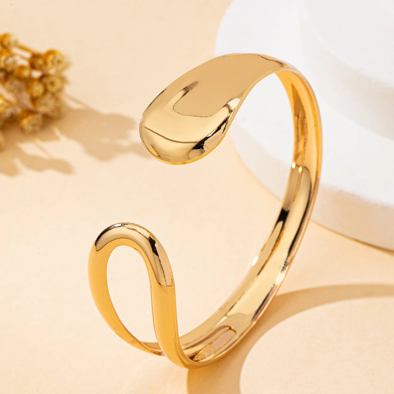 Women’s Open Cuff Bracelet with Hollow Geometric Design – Modern Everyday Jewelry