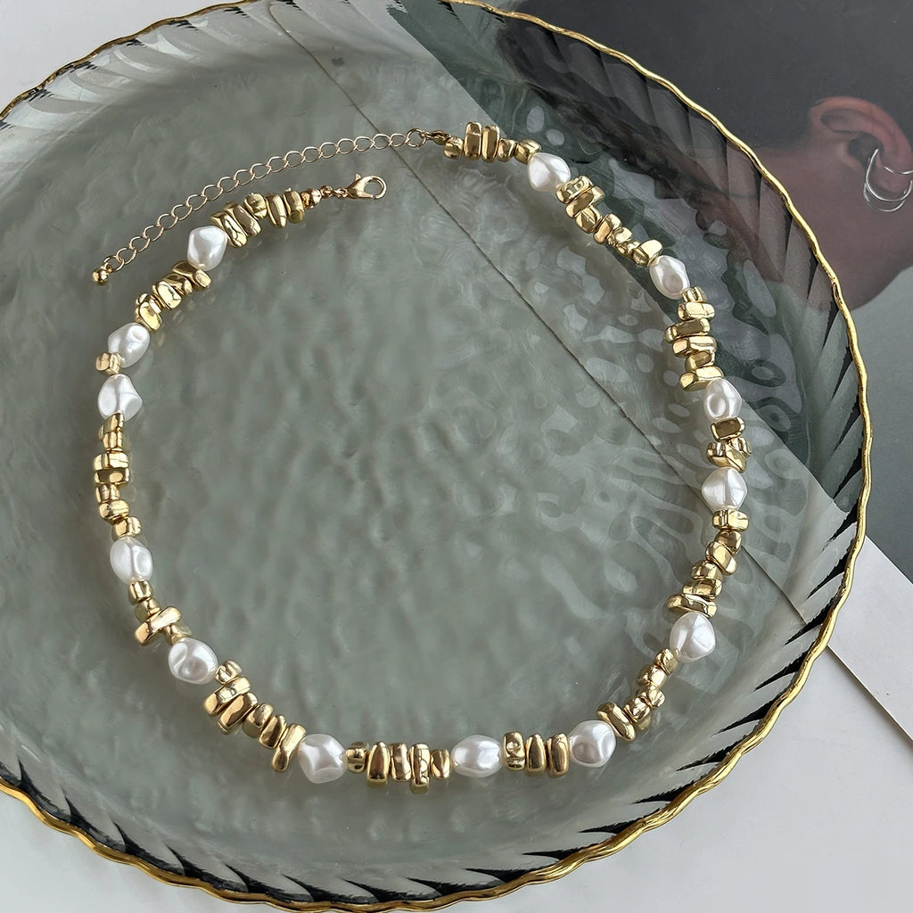 Women’s Pearl Choker Necklace – Gold-Tone Beaded Collar Party Jewelry