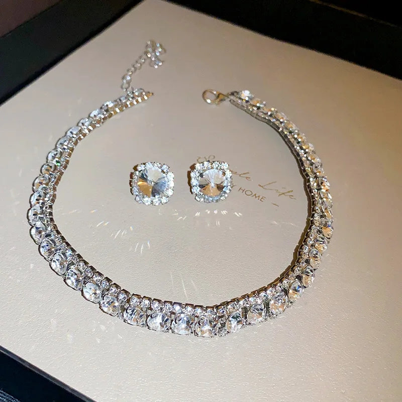 Women’s Luxury Green Crystal Choker Necklace & Stud Earrings Set – Wedding and Banquet Jewelry