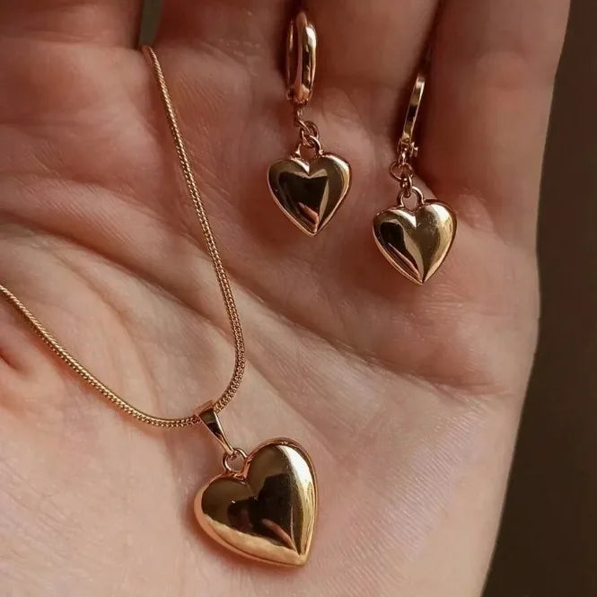 Elegant Pearl Heart Jewelry Set – Necklace & Earrings for Women