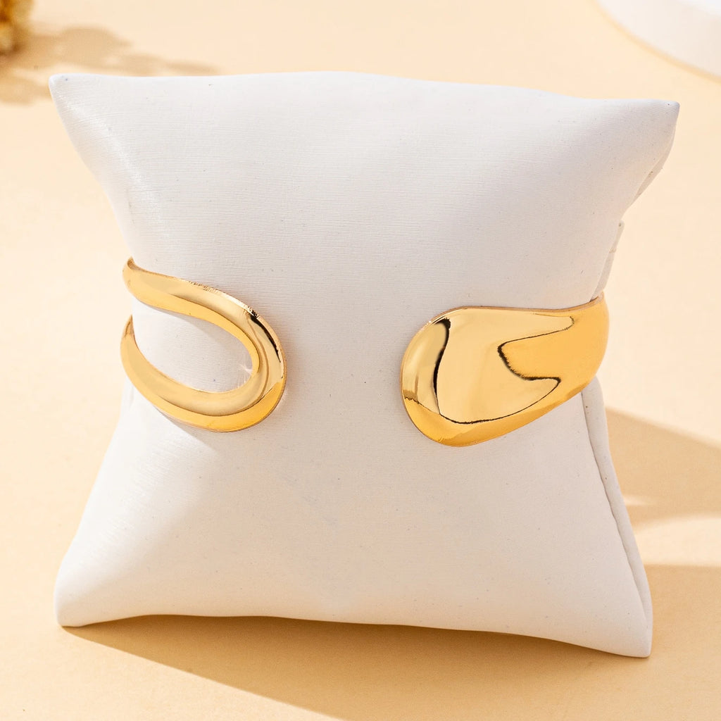 Women’s Open Cuff Bracelet with Hollow Geometric Design – Modern Everyday Jewelry