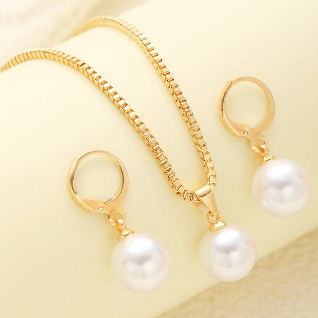 Elegant Pearl Heart Jewelry Set – Necklace & Earrings for Women