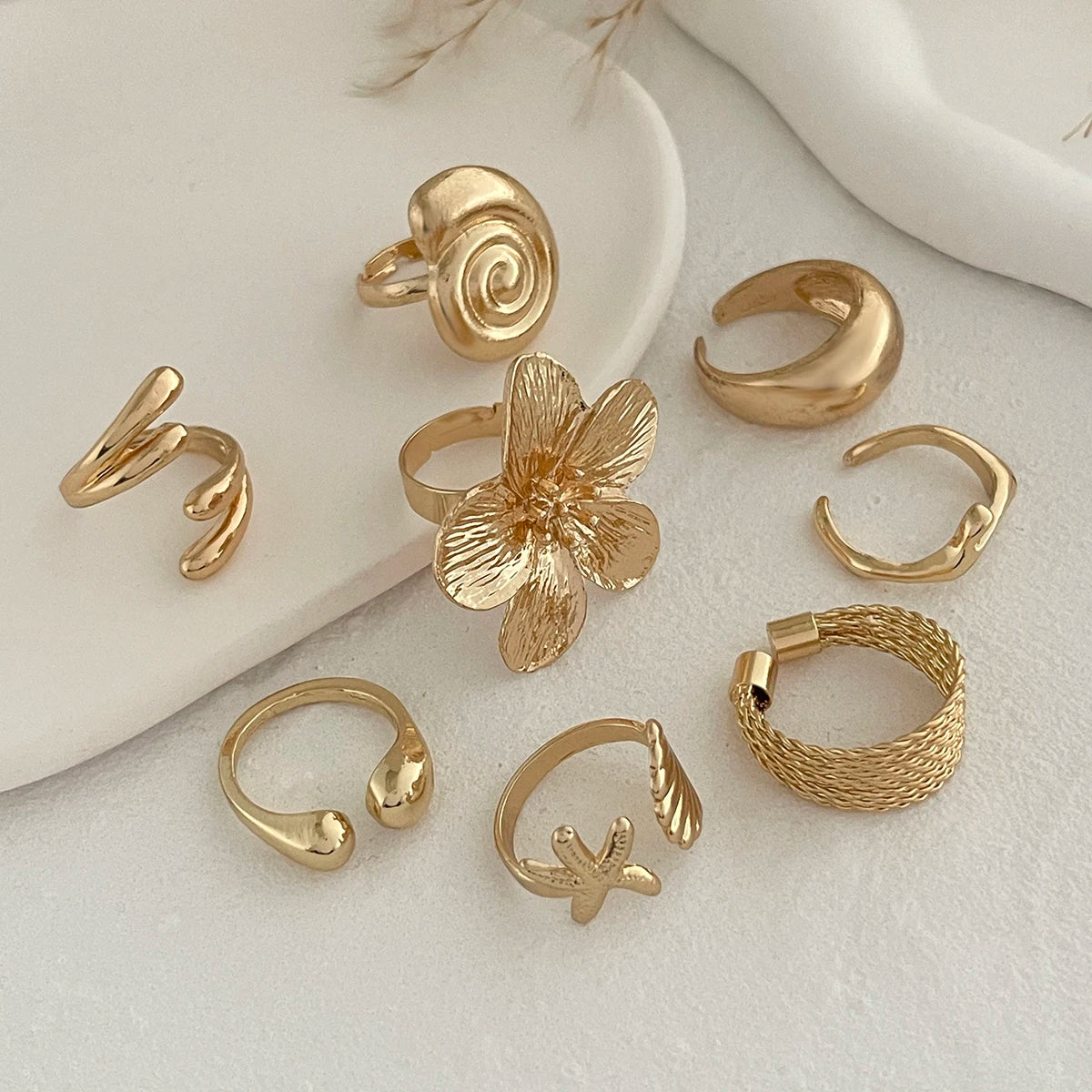 8-Piece Vintage Floral & Teardrop Ring Set for Women