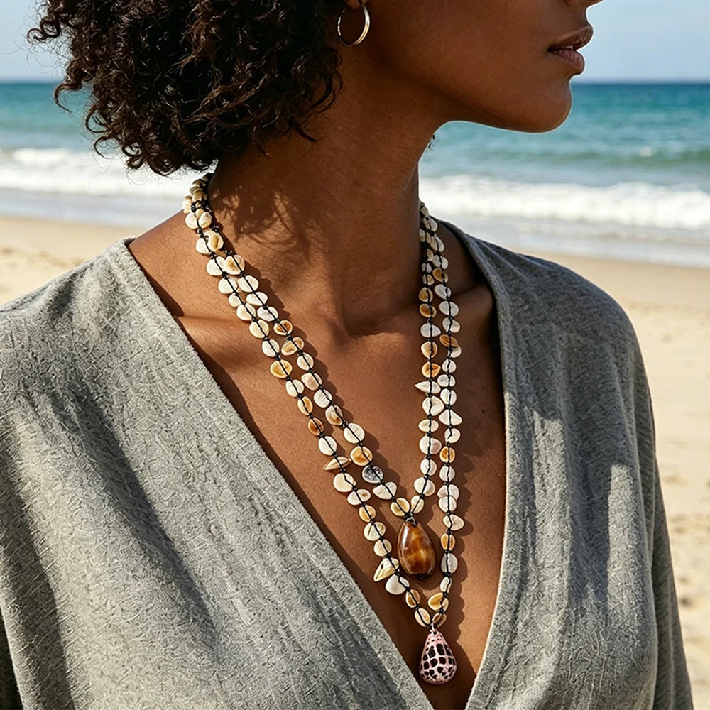 Women’s Bohemian Shell & Conch Pendant Necklace – Double-Layer Beach Jewelry