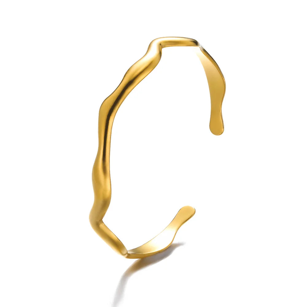 English: Luxury Textured Open Cuff Bracelet – Gold Tone