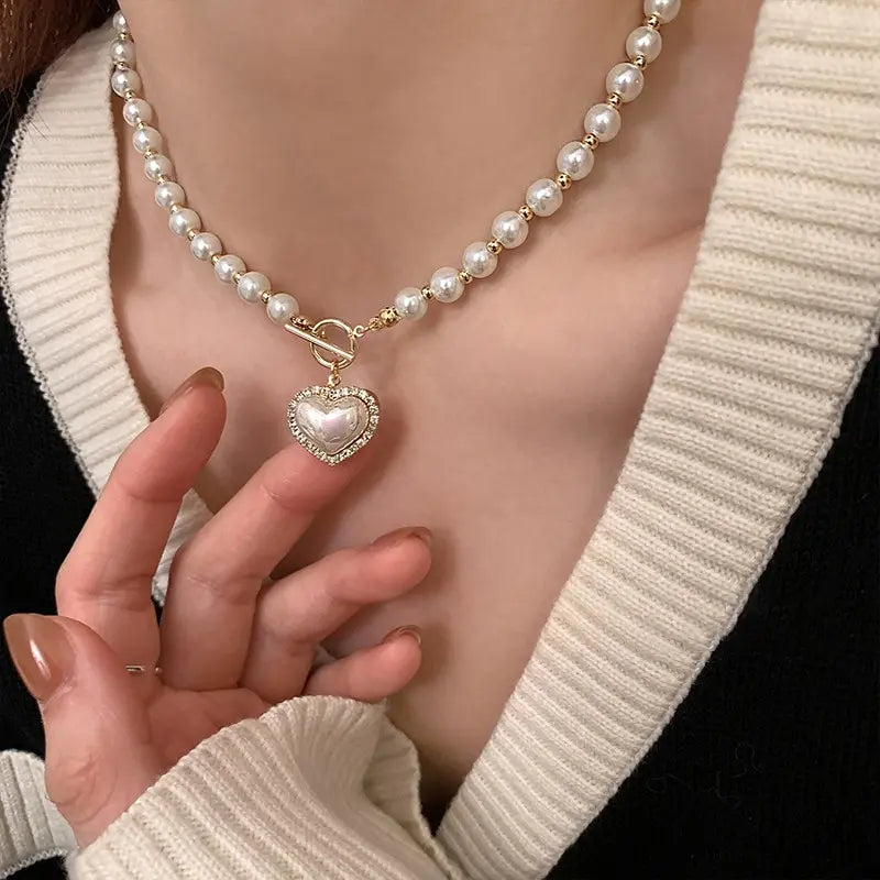Women’s Pearl Heart Pendant Necklace – Elegant Romantic Jewelry Gift