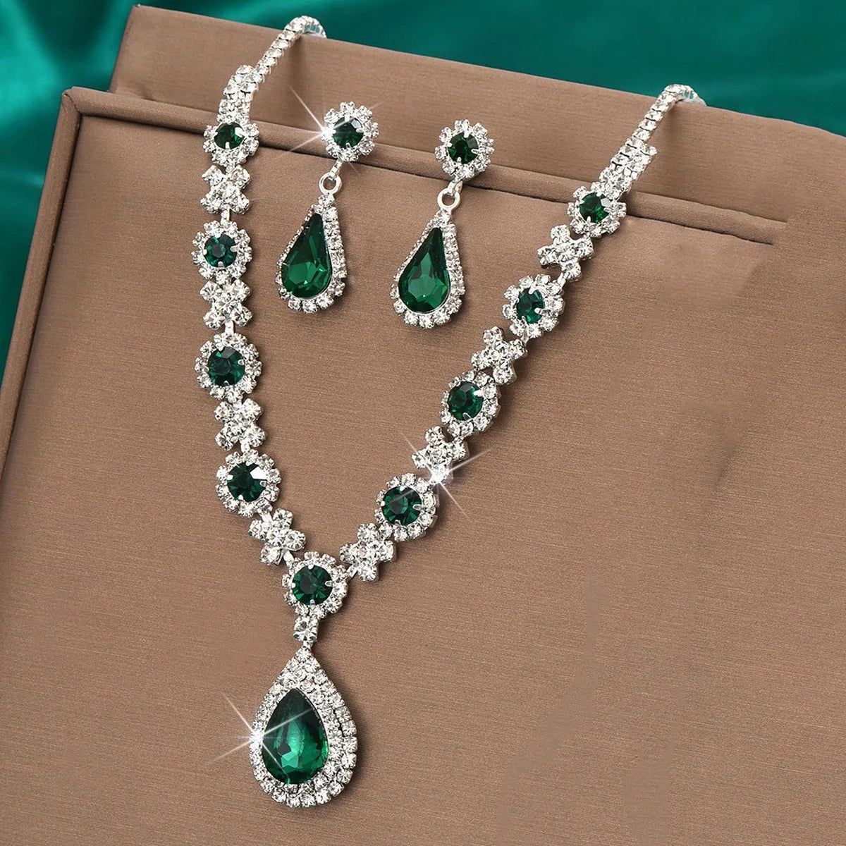3-Piece Women’s Crystal Water Drop Necklace & Earrings Set – Bridal Wedding and Evening Jewelry
