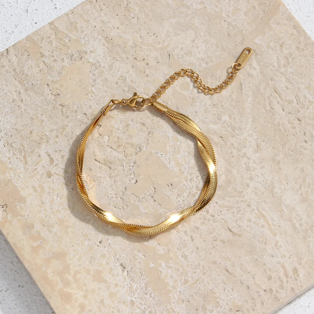 Women’s Gold-Plated Braided Herringbone Necklace & Bracelet Set – Water-Resistant Jewelry