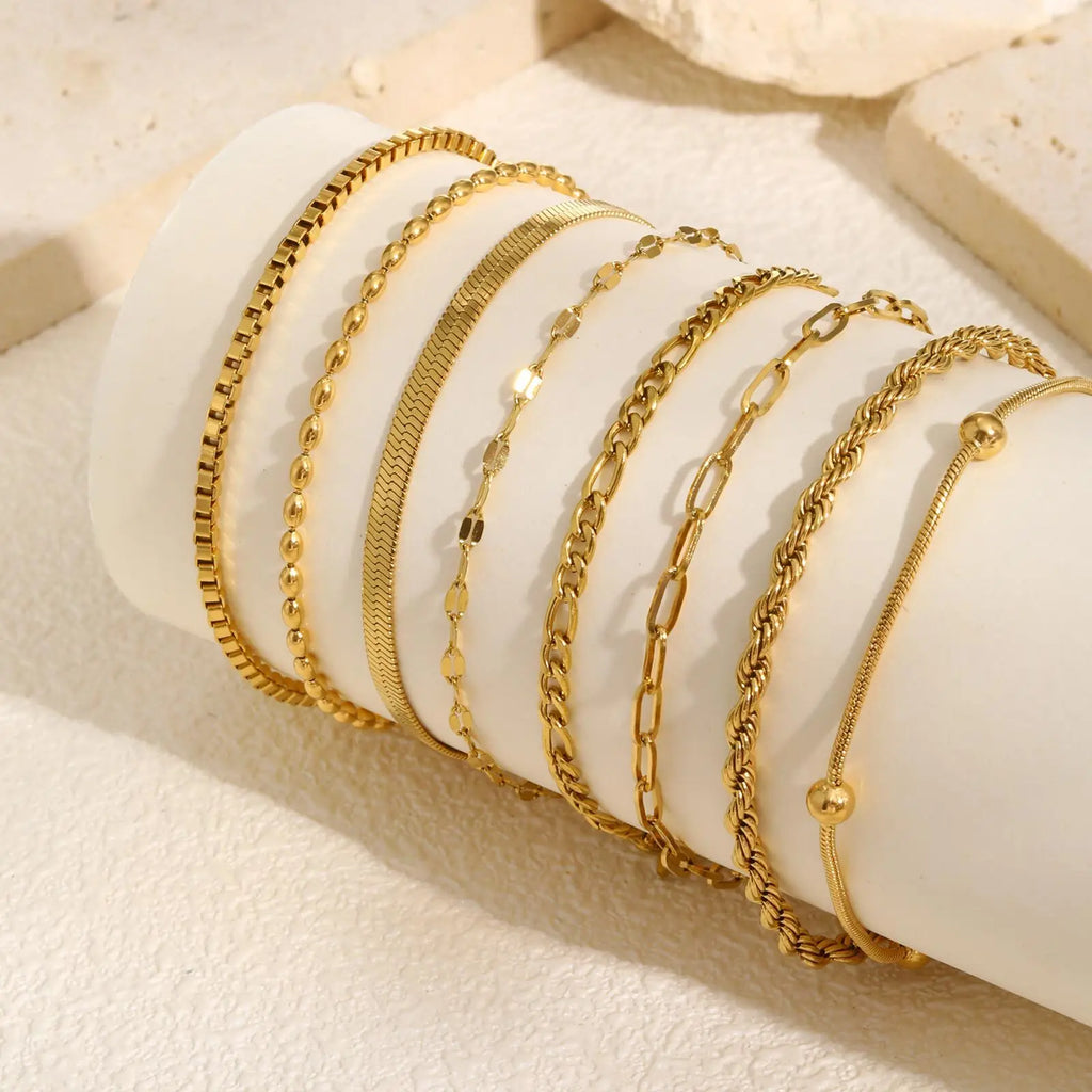Elegant Gold Chain Bracelet Collection for Women