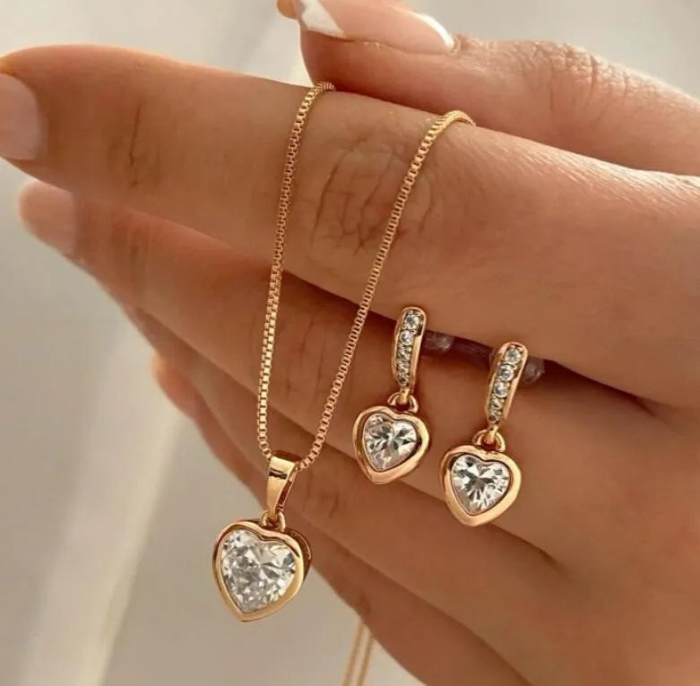 Elegant Pearl Heart Jewelry Set – Necklace & Earrings for Women