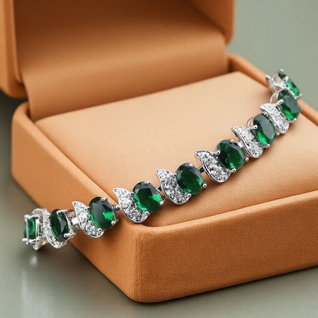 Women’s Green & Clear Cubic Zirconia Strand Bracelet – Elegant Sparkling Jewelry Gift
