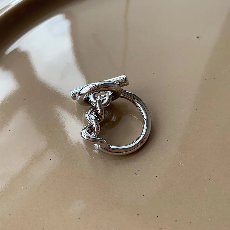 Women’s Twisted Toggle Ring – Geometric Open Circle Minimalist Statement Jewelry